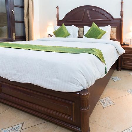 Treebo Trend Royal Mansion Hotell Mussoorie Exteriör bild