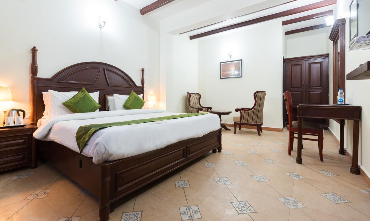 Treebo Trend Royal Mansion Hotell Mussoorie Exteriör bild