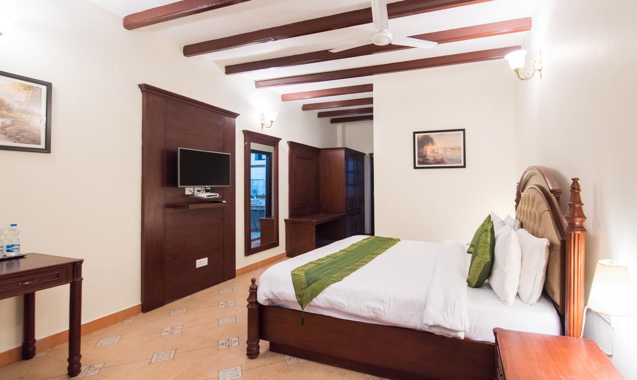 Treebo Trend Royal Mansion Hotell Mussoorie Exteriör bild