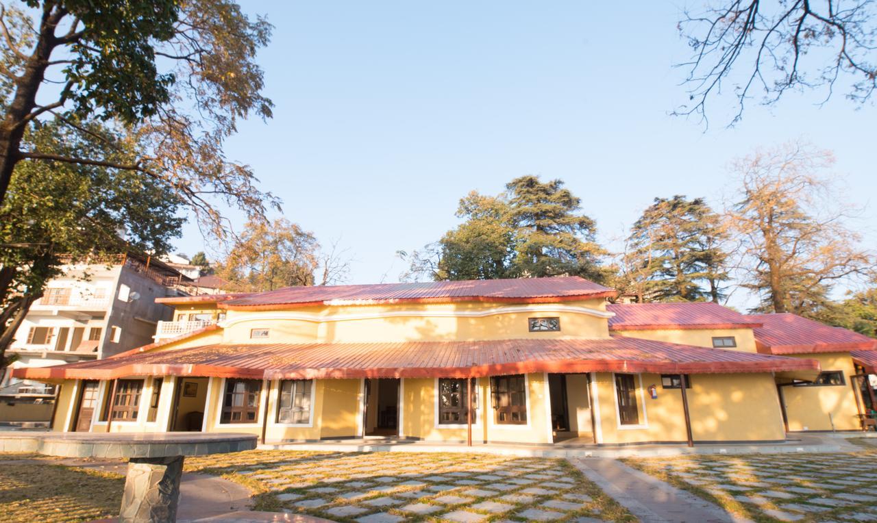 Treebo Trend Royal Mansion Hotell Mussoorie Exteriör bild