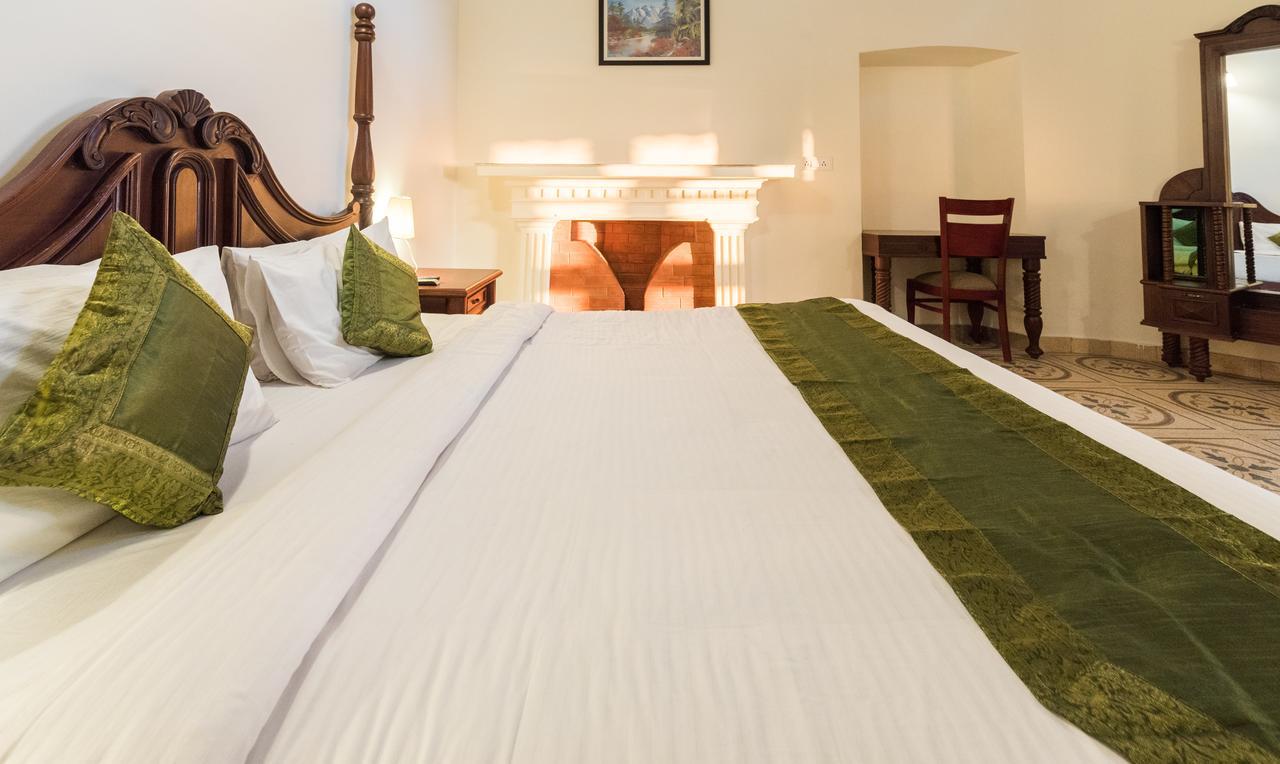 Treebo Trend Royal Mansion Hotell Mussoorie Exteriör bild